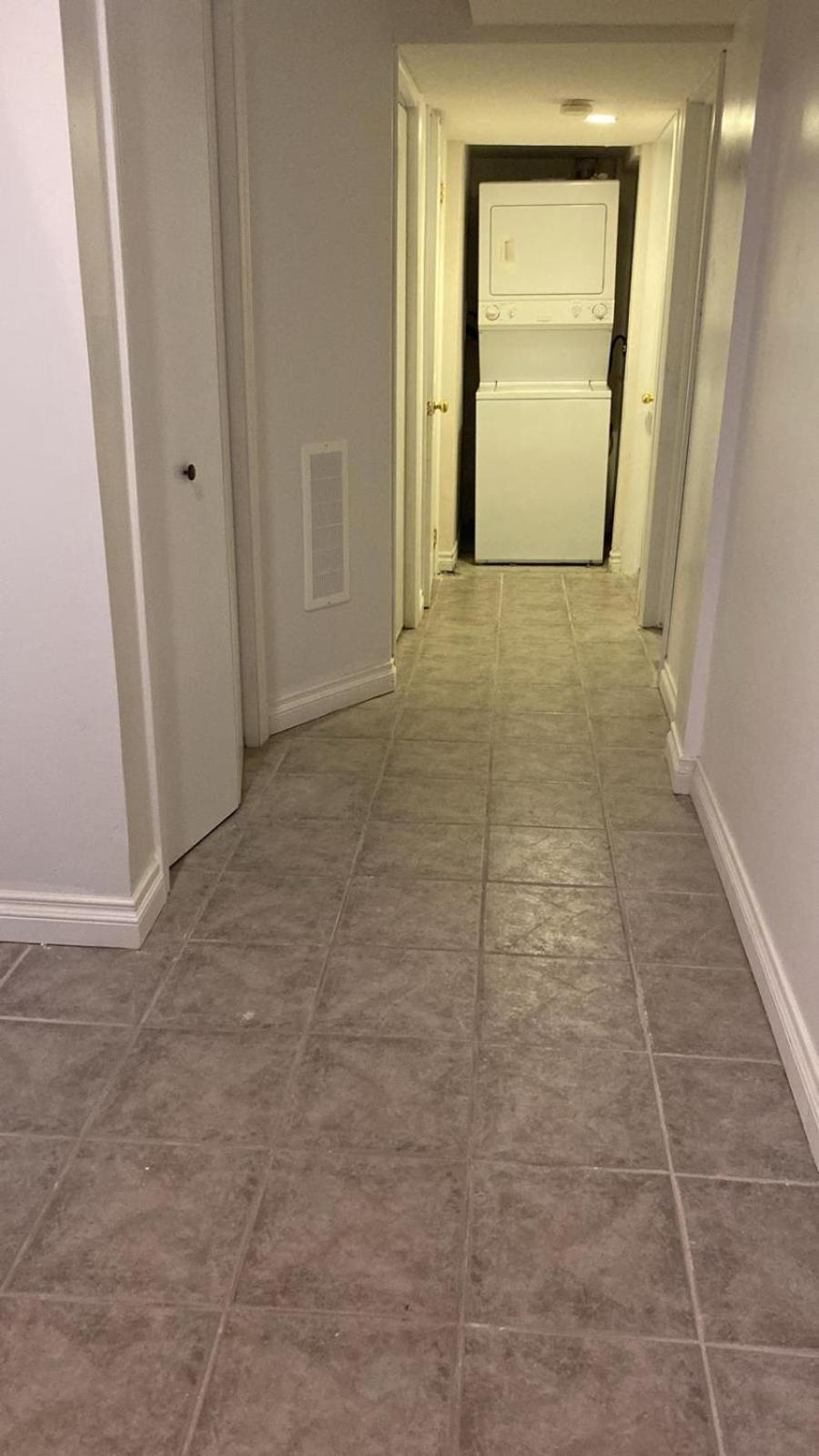 Square One Mississauga Suite- Attached Bathroom, Walking Transit & Plaza Экстерьер фото